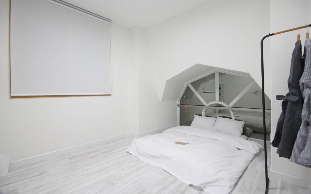 Hotel Yam Yeosu Hakdong Bagian luar foto